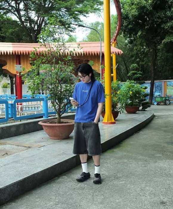 我越是帥，你越式礦泉水