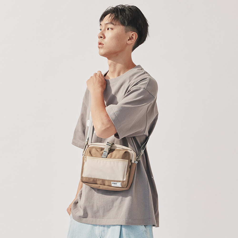 PM大容量旅行小包