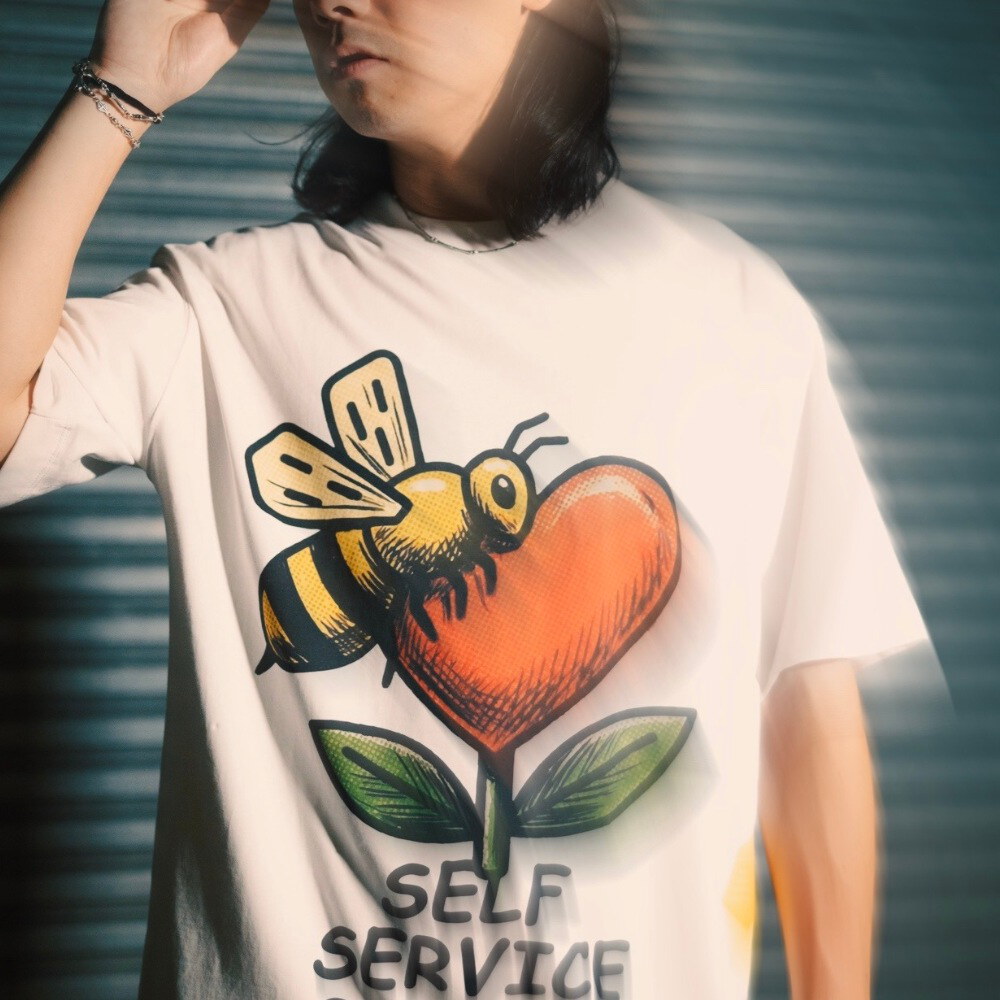 愛心花朵圖像Tee Flower Love Tee