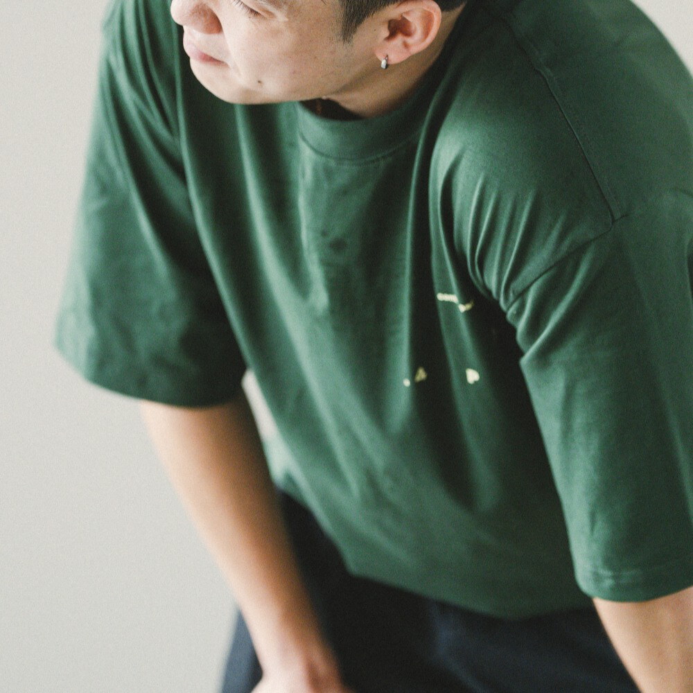 寬版LOGO短Tee Graphic Logo Tee