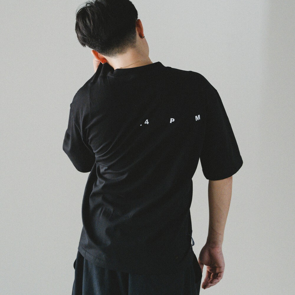 寬版LOGO短Tee Graphic Logo Tee