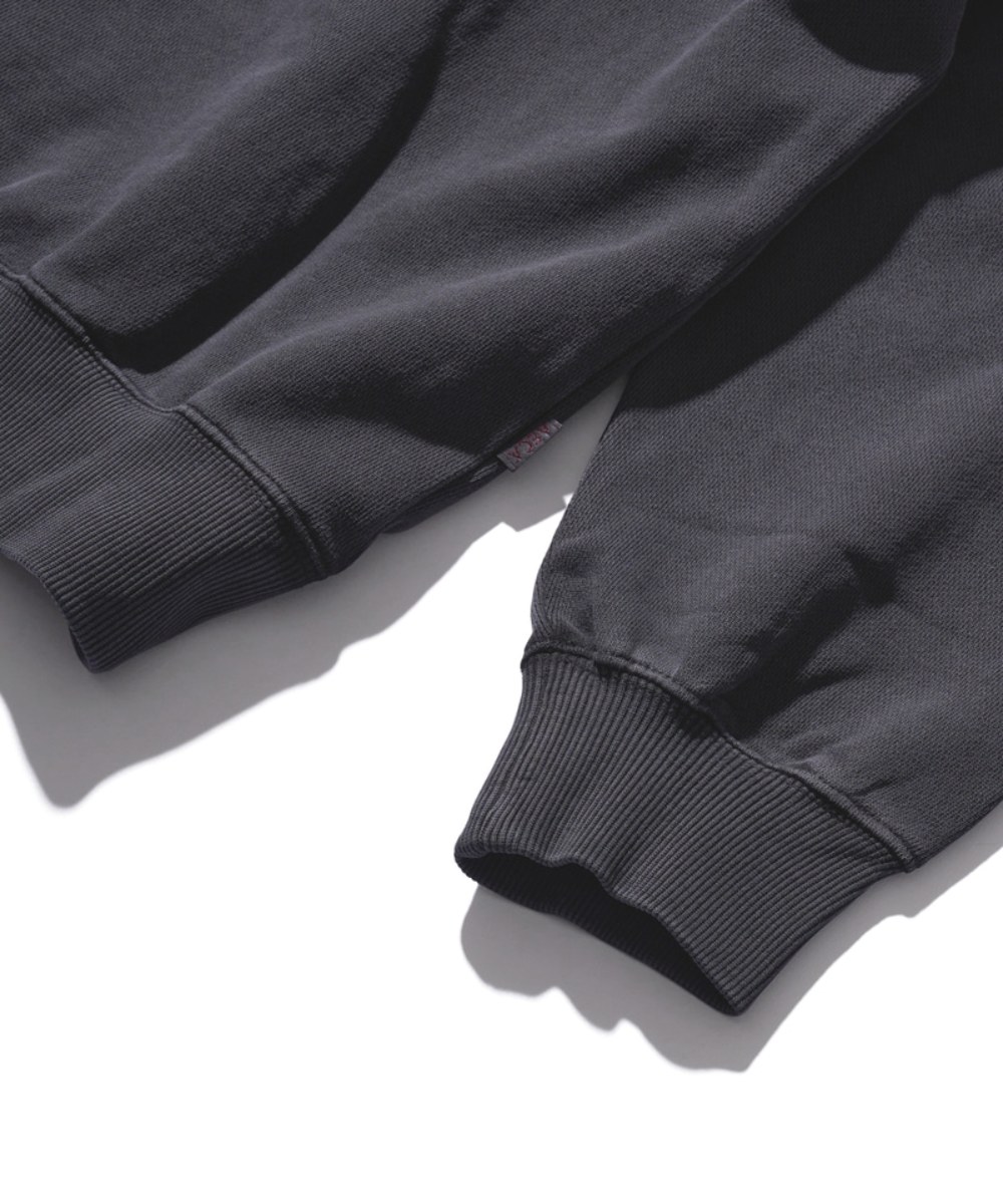 印花大學Tee TAP STUDIO SWEAT SHIRTS