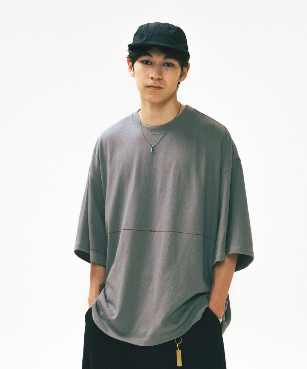 落肩印花Tee Size Graphic Half Tee