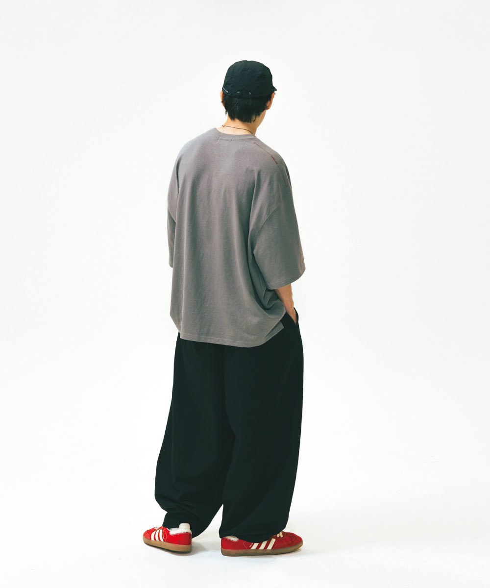 落肩印花Tee Size Graphic Half Tee