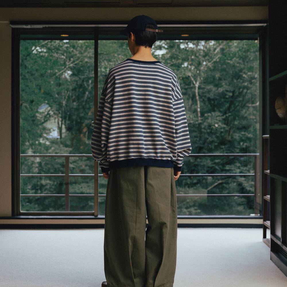 條紋上衣 Stripe Sweat Shirt