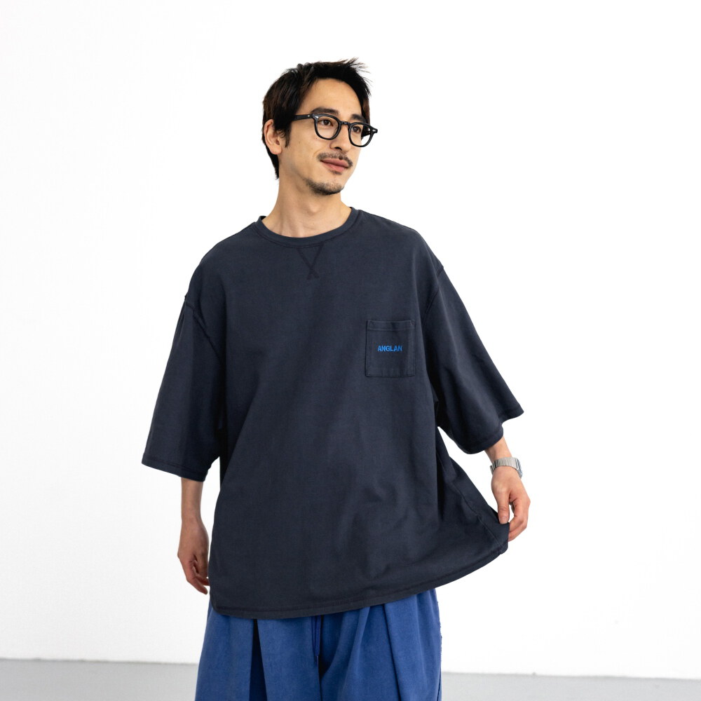 水洗刺繡口袋T Washed Embroidered Pocket Tee