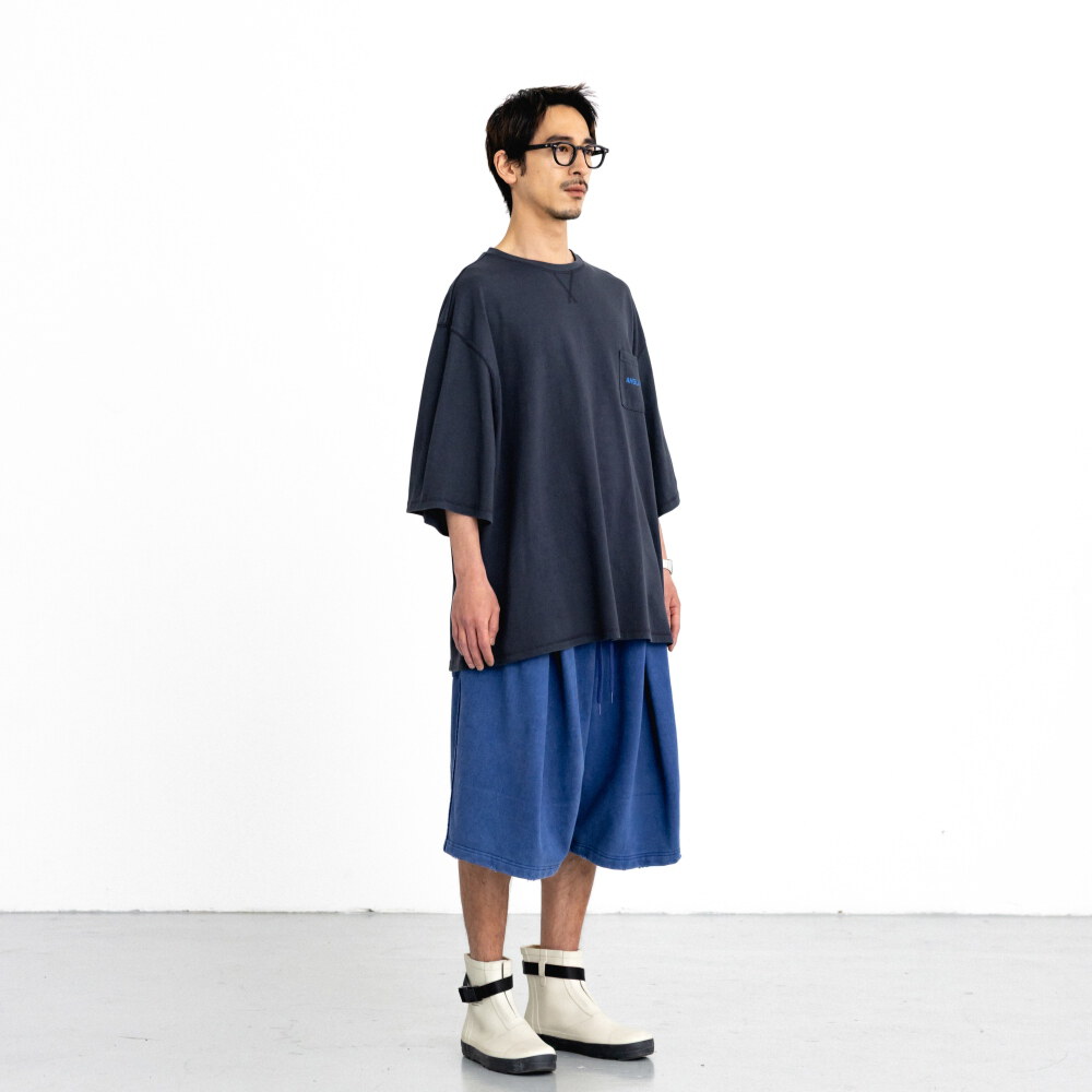 水洗刺繡口袋T Washed Embroidered Pocket Tee