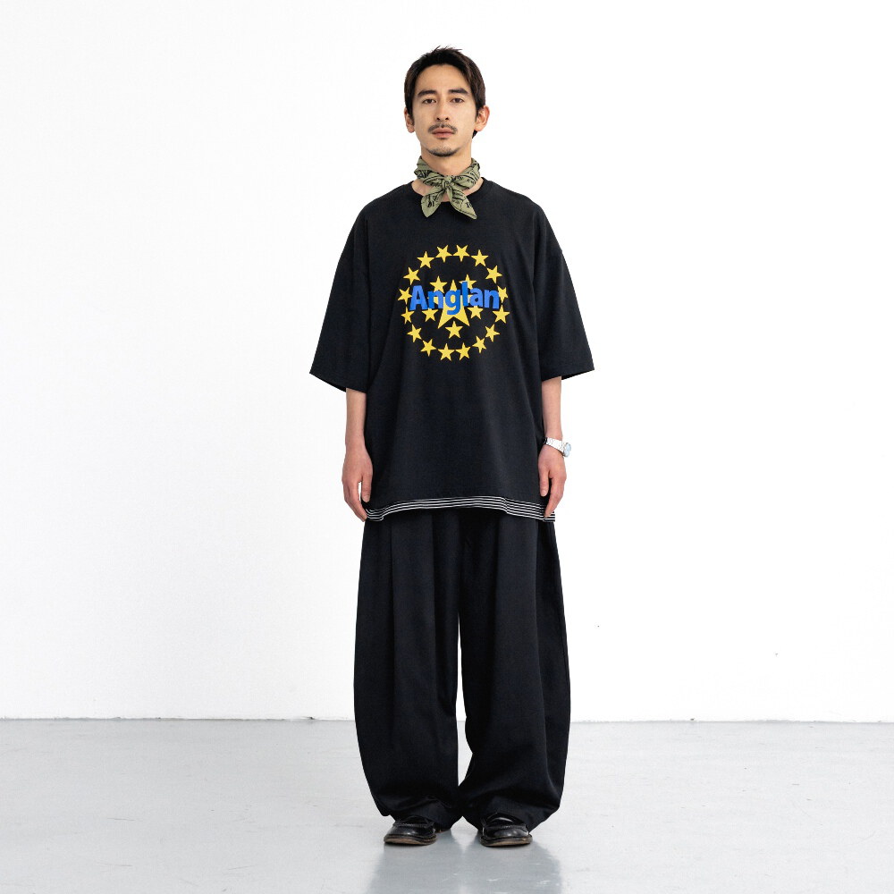 星星印花圖Tee Star Graphic Tee