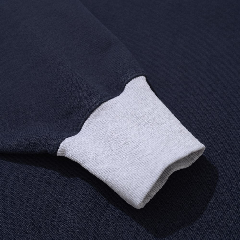貼布logo大學Tee Applique Sweat Shirt