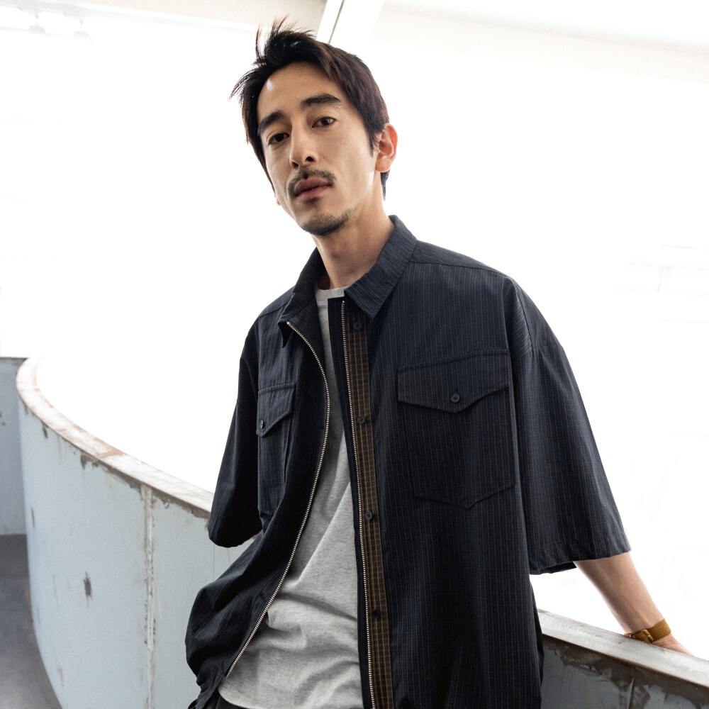 格紋拉鍊襯衫 Check Zip-Up Half Shirt