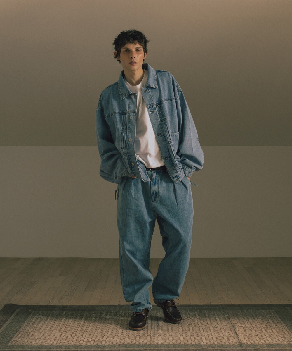 寬版牛仔外套 Pleated Wide Denim Jacket