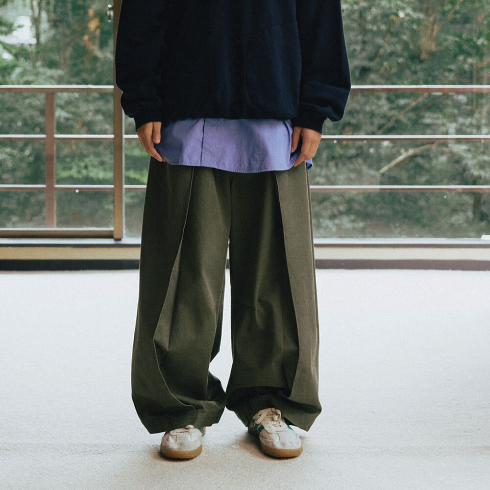 氣球褲 Deep Tuck Wide Chino Pants