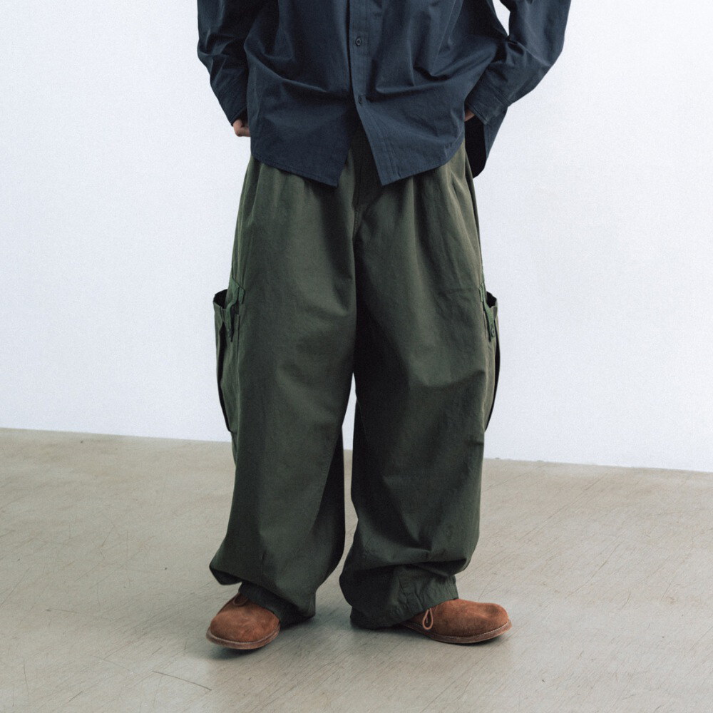 口袋工裝長褲 Strap Cargo Balloon Pants
