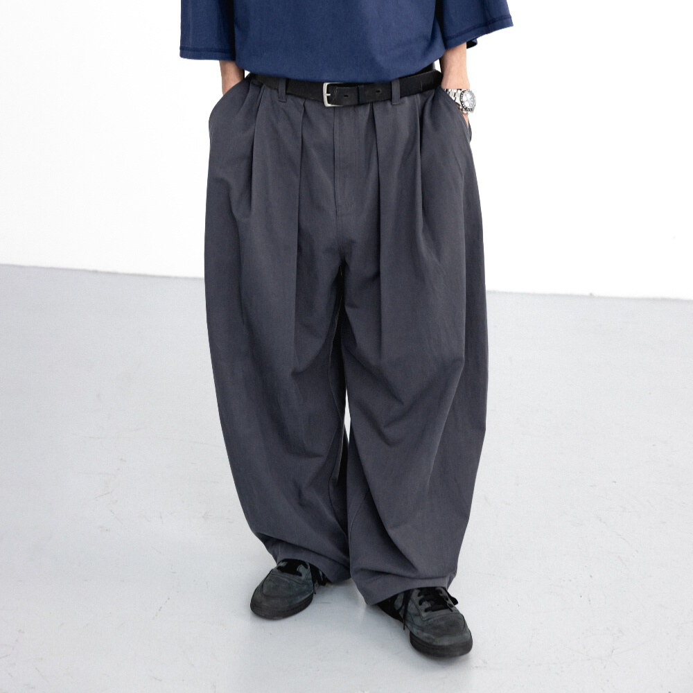 打褶燈籠褲 Overtuck Balloon Pants