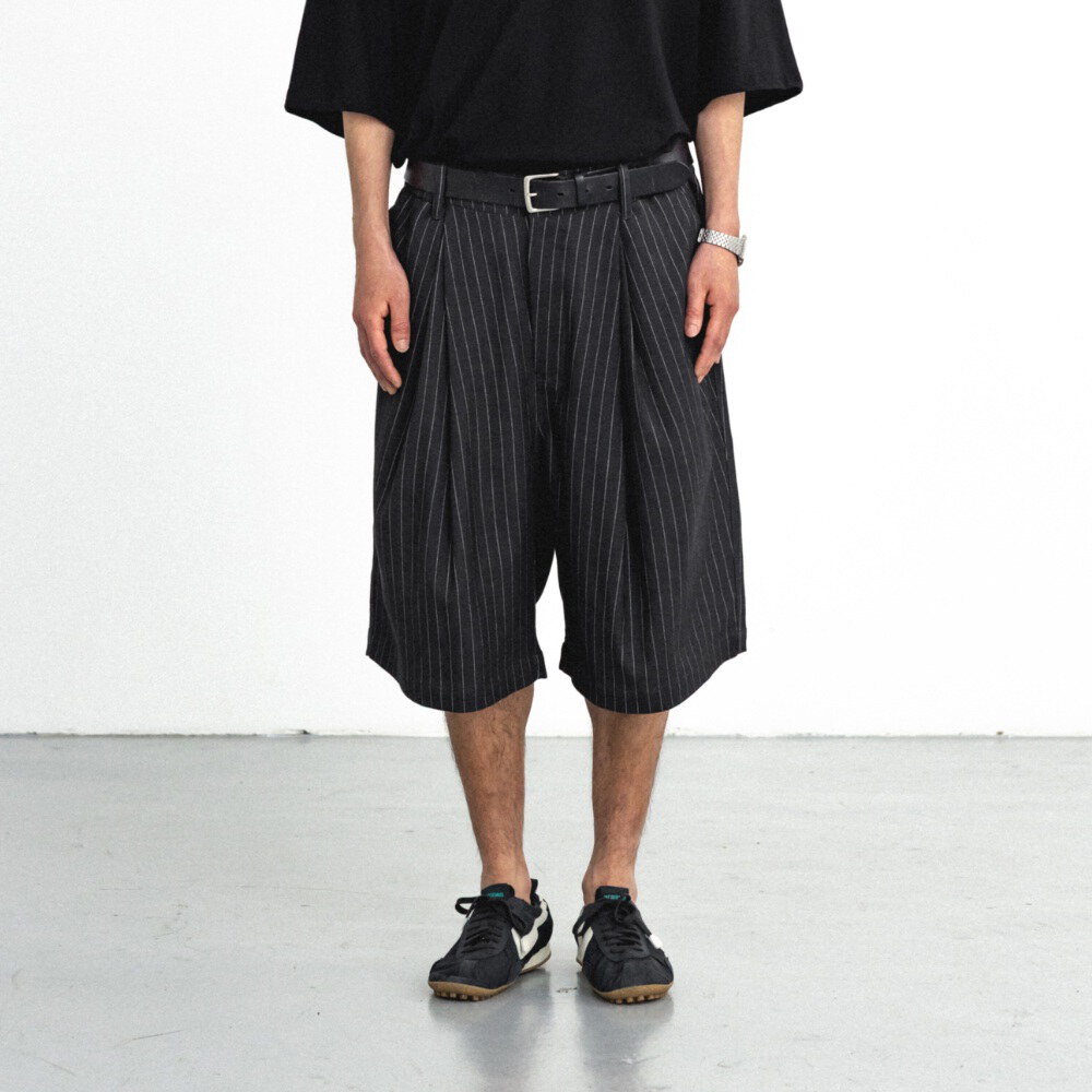 雙打褶休閒短褲 Double Tuck Half Slacks