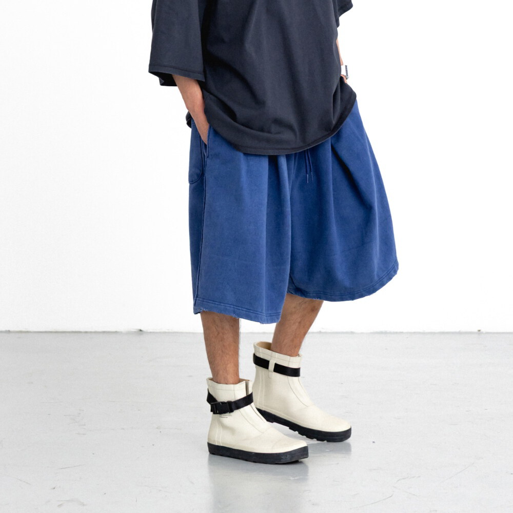 打褶休閒短褲 Cross Pleated Sweat Shorts