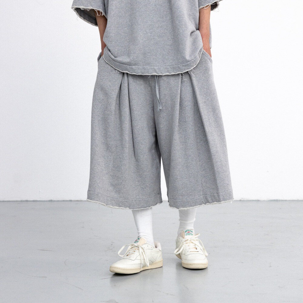 寬鬆休閒短褲 Valley Tuck Sweat Half Pants