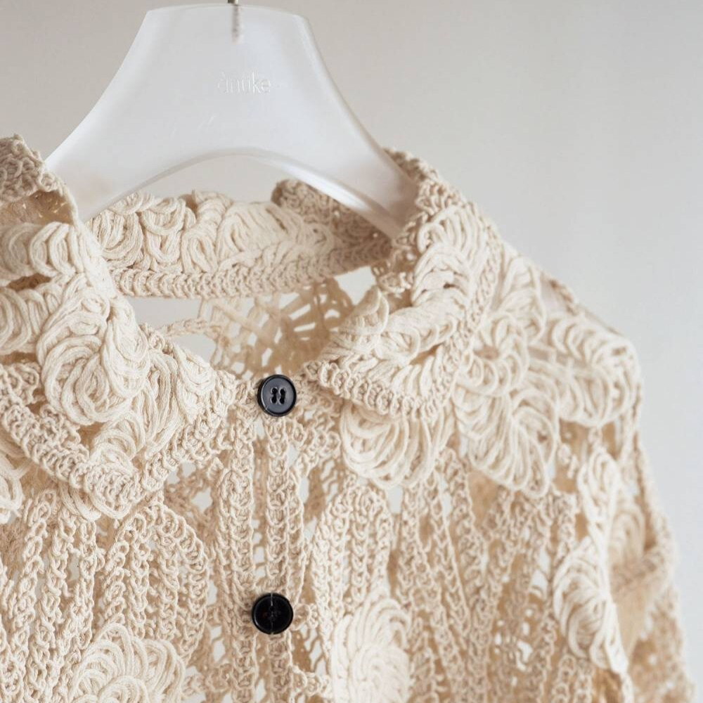 鏤空蕾絲襯衫 Embroidery Over Shirts