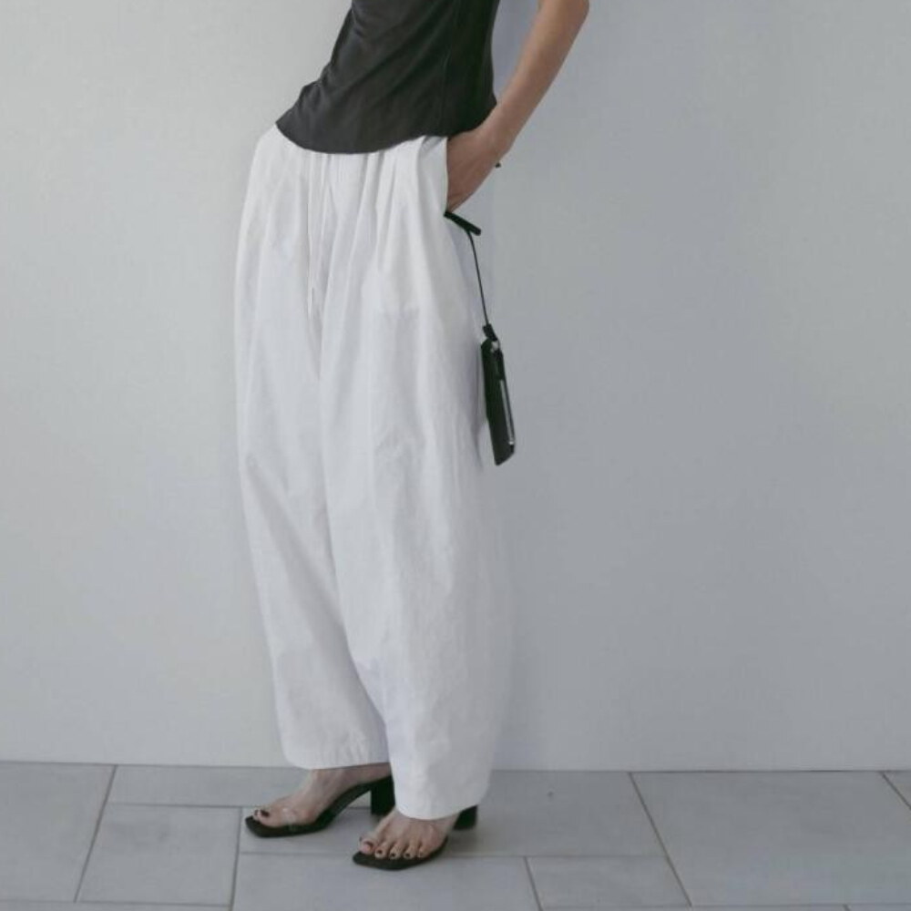 Volumetuck Cocoon Pants