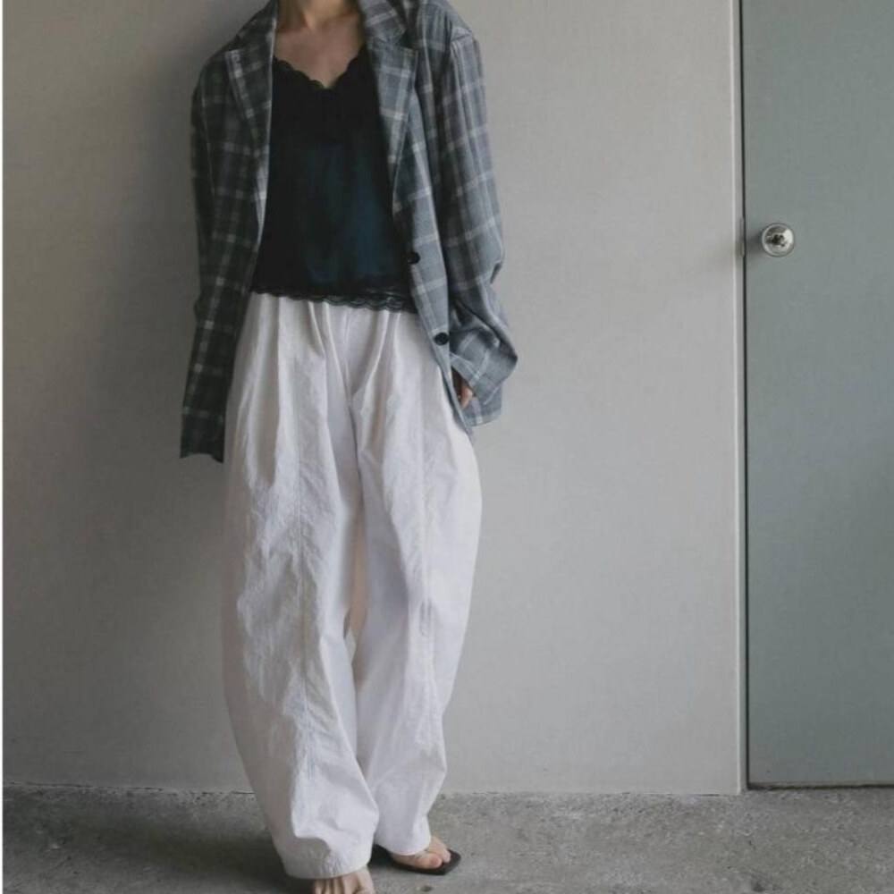 Volumetuck Cocoon Pants
