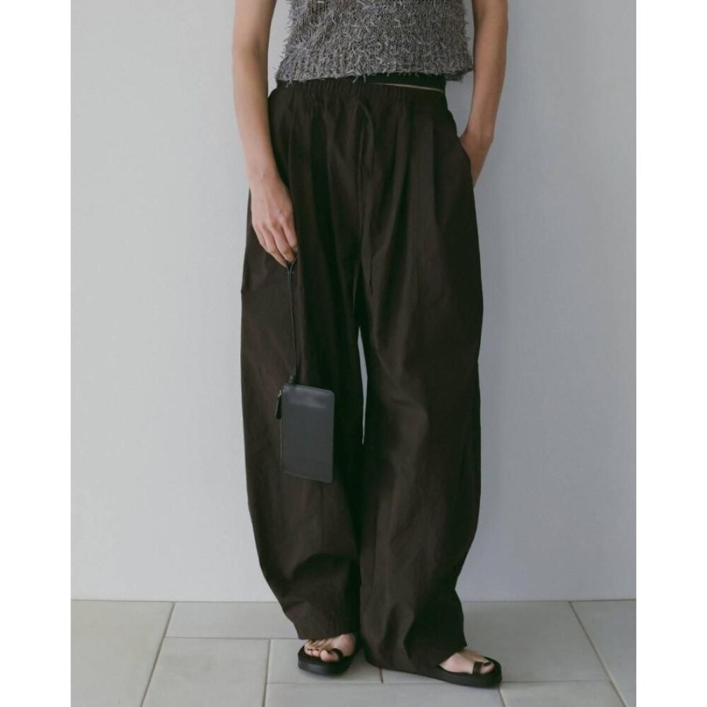 Volumetuck Cocoon Pants