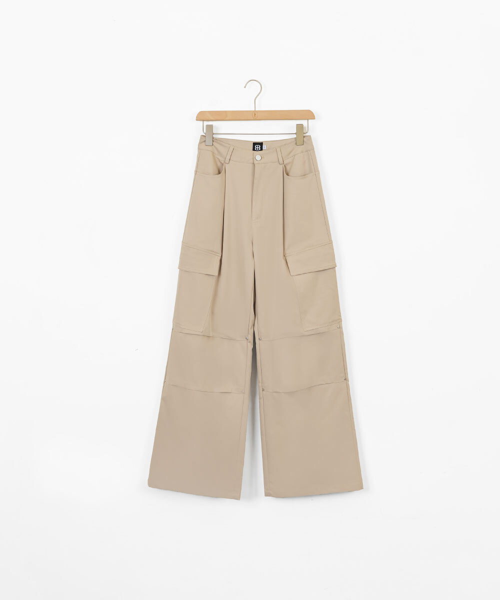 by BB-抓褶寬鬆直筒工裝褲