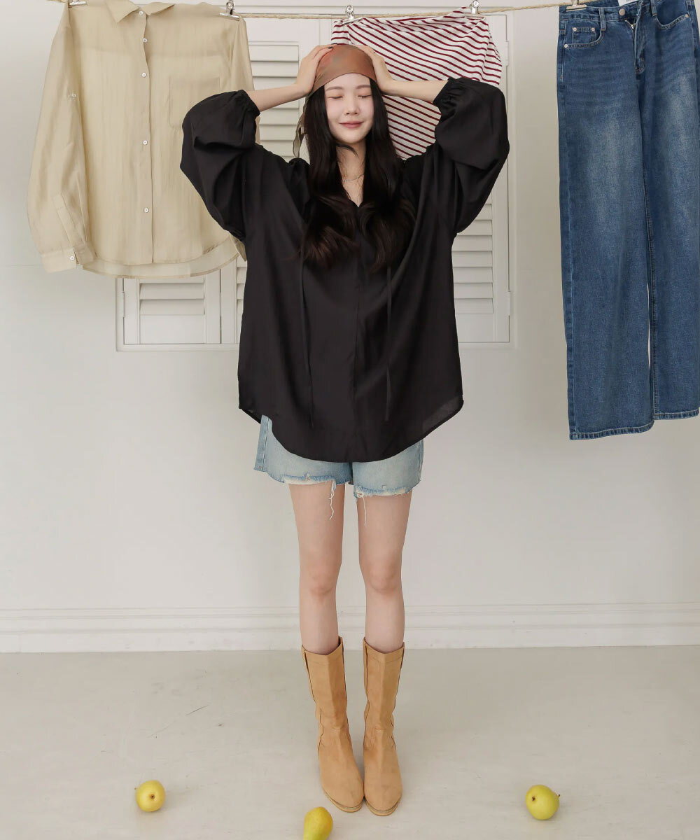 by Bello-天絲曖昧光澎袖上衣