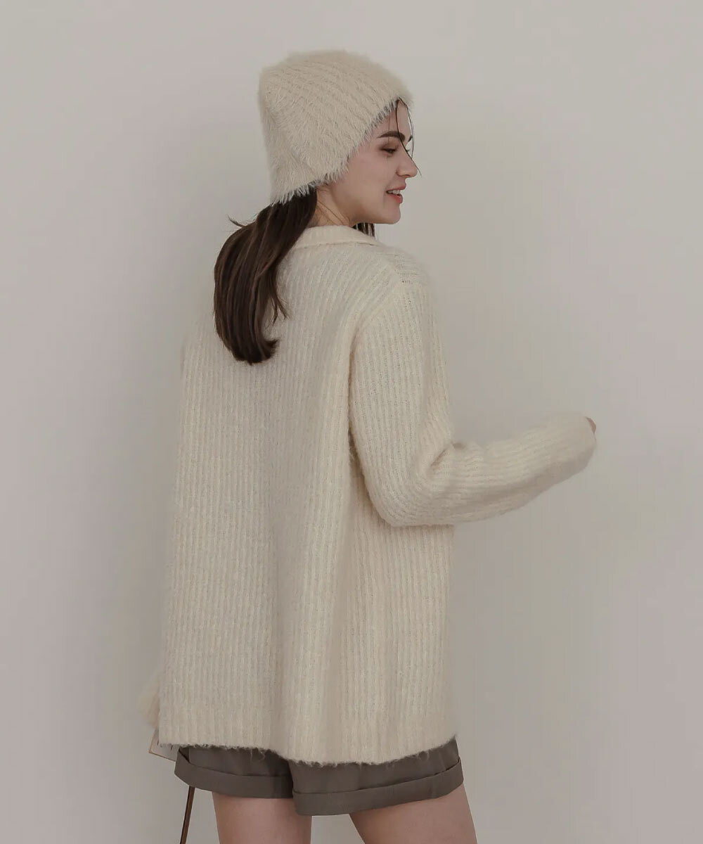 by Bello-小領子歐膩針織外套