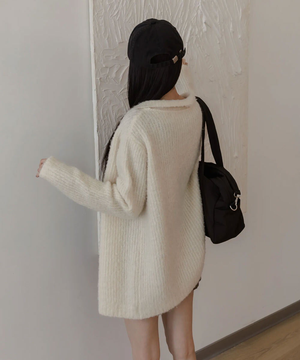 by Bello-小領子歐膩針織外套