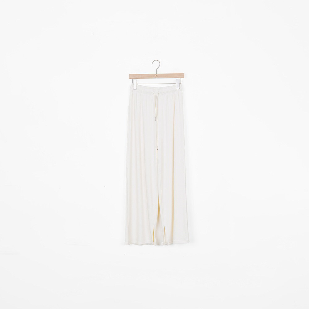 by Bello-藏肉側開衩針織褲