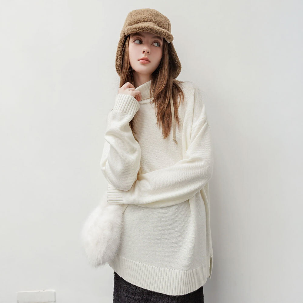 by Bello 混羊羔毛寬鬆高領毛衣