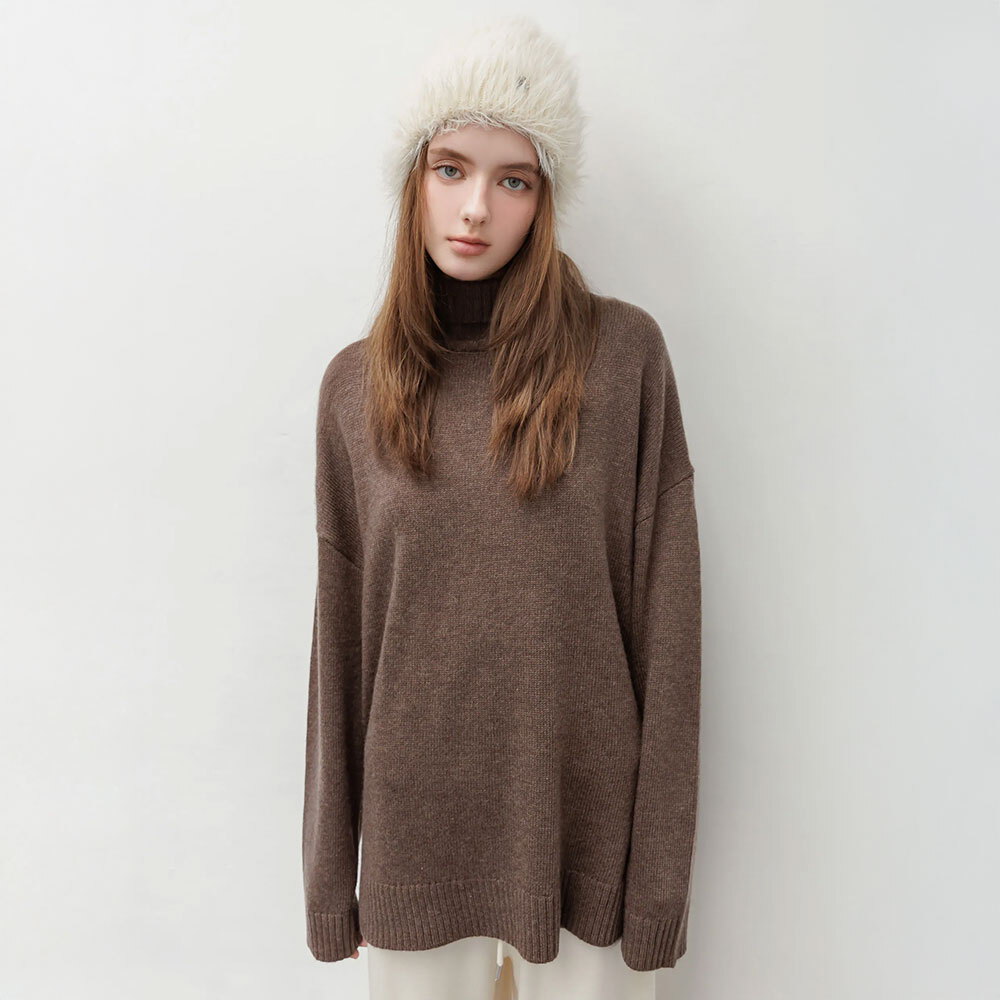 by Bello 混羊羔毛寬鬆高領毛衣