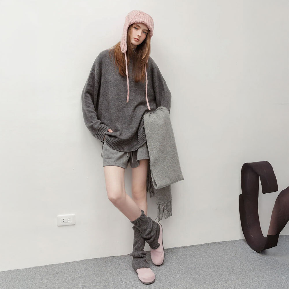 by Bello 混羊羔毛寬鬆高領毛衣