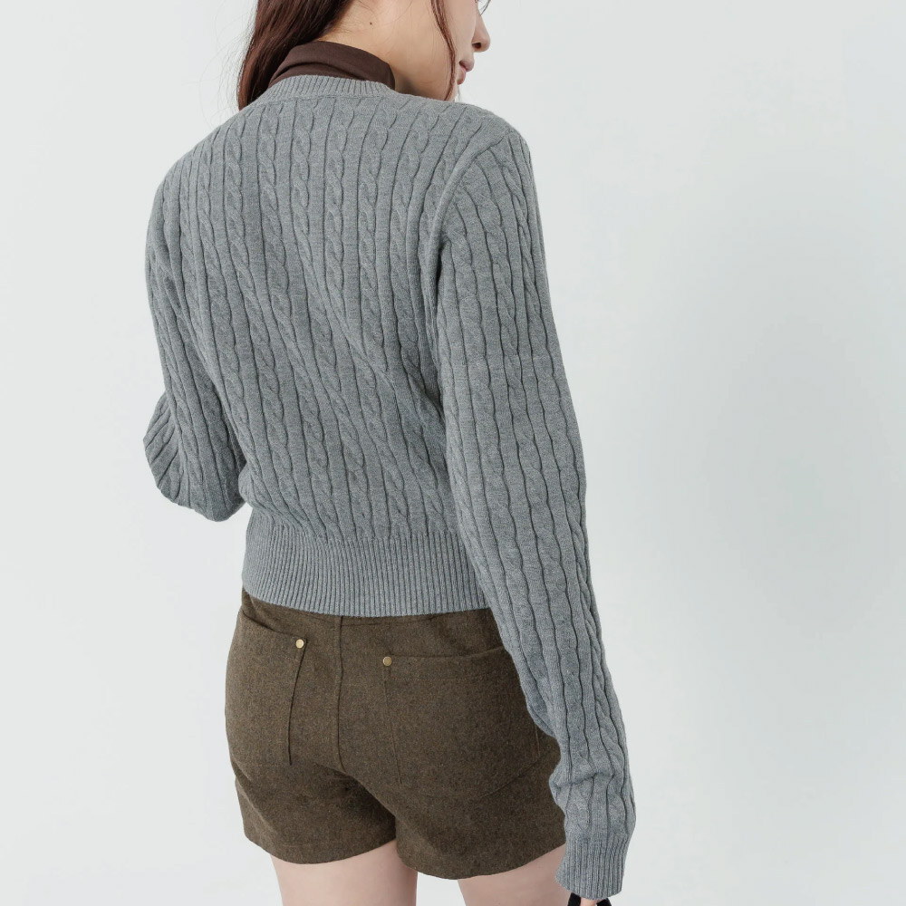 親膚修身小麻花毛衣