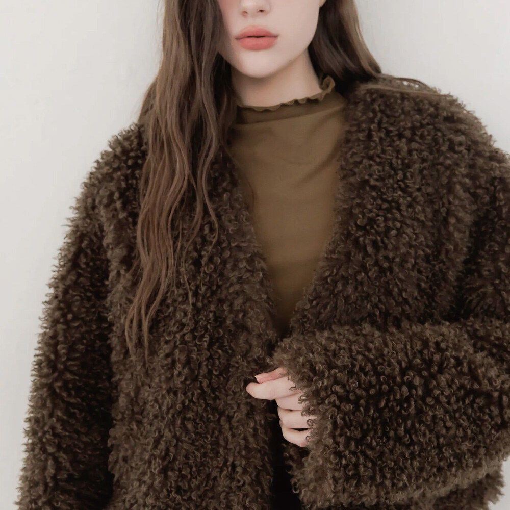 車線木耳邊內搭衣