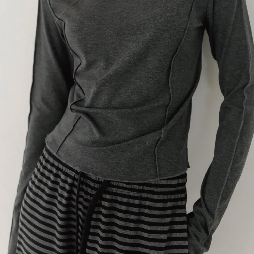 車線木耳邊內搭衣