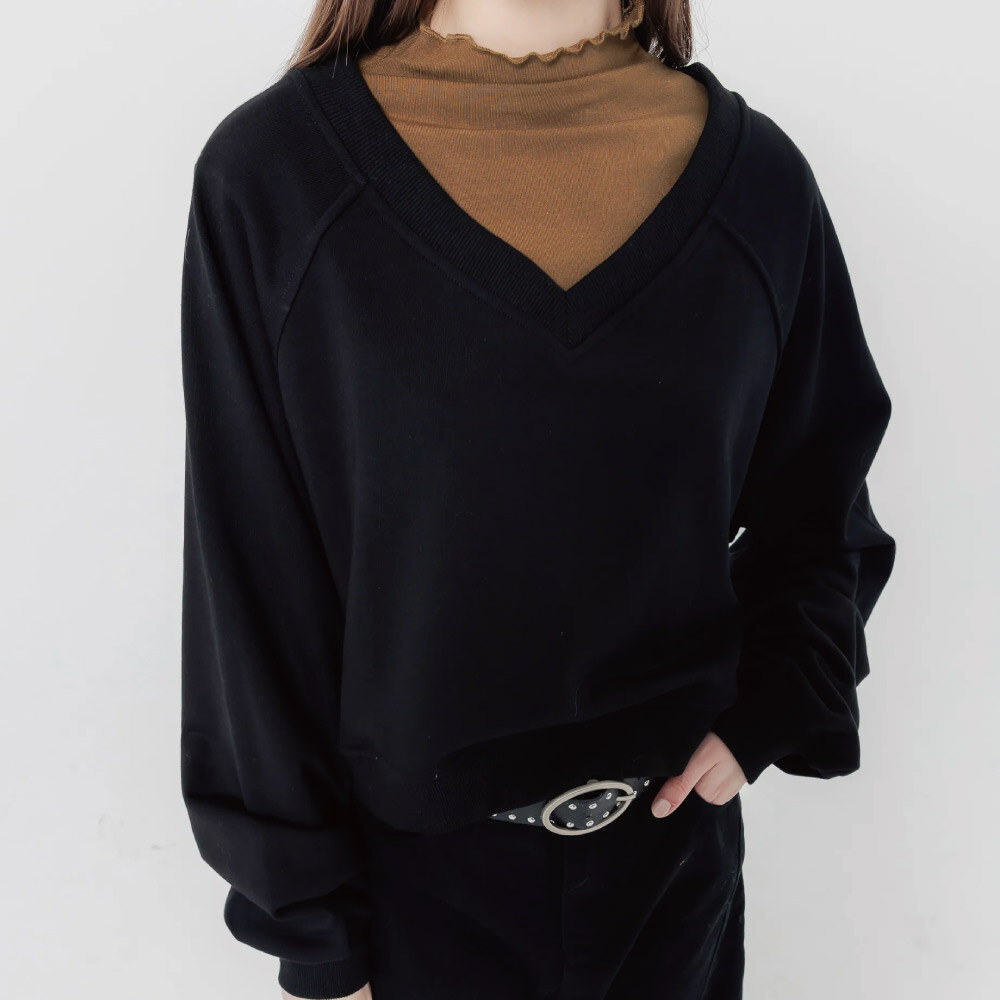 by Bello-V領中短版大學TEE