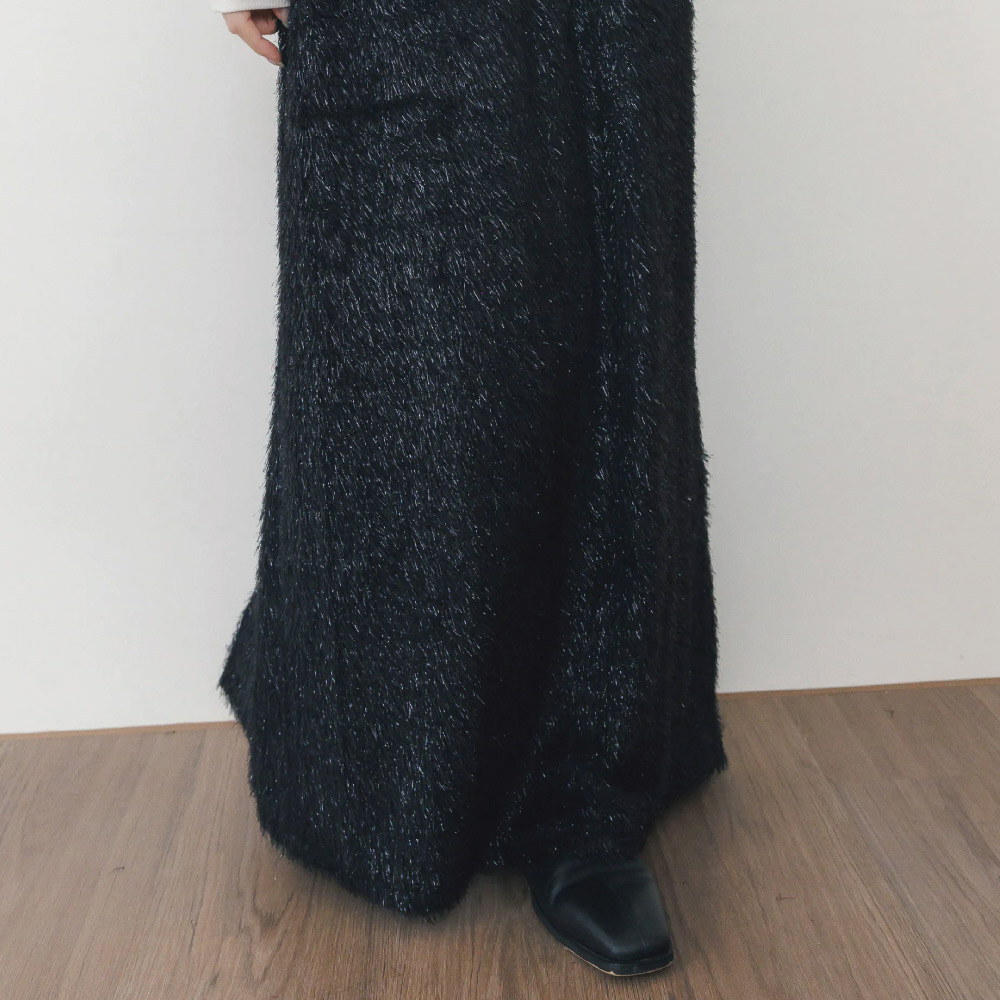 by Bello-微光毛絨直筒長裙