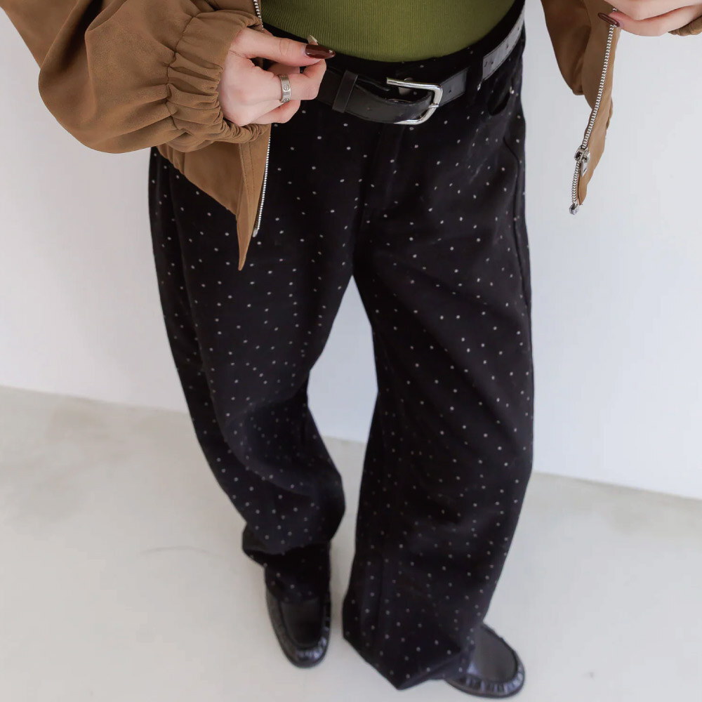 by Bello-小圓點寬鬆直筒牛仔褲