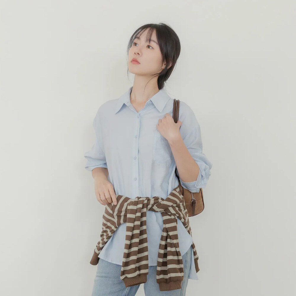 by Bello-微光澤柔膚木紋襯衫