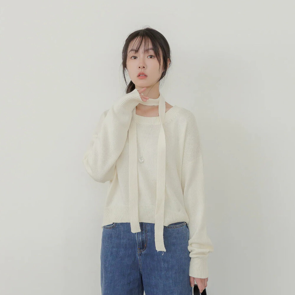 by Bello-大圓領綁帶針織長袖