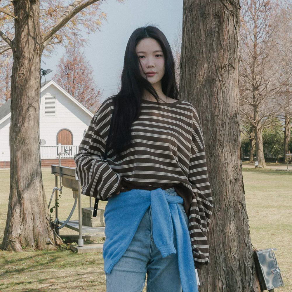 by Bello-OREO條紋圓領大學TEE