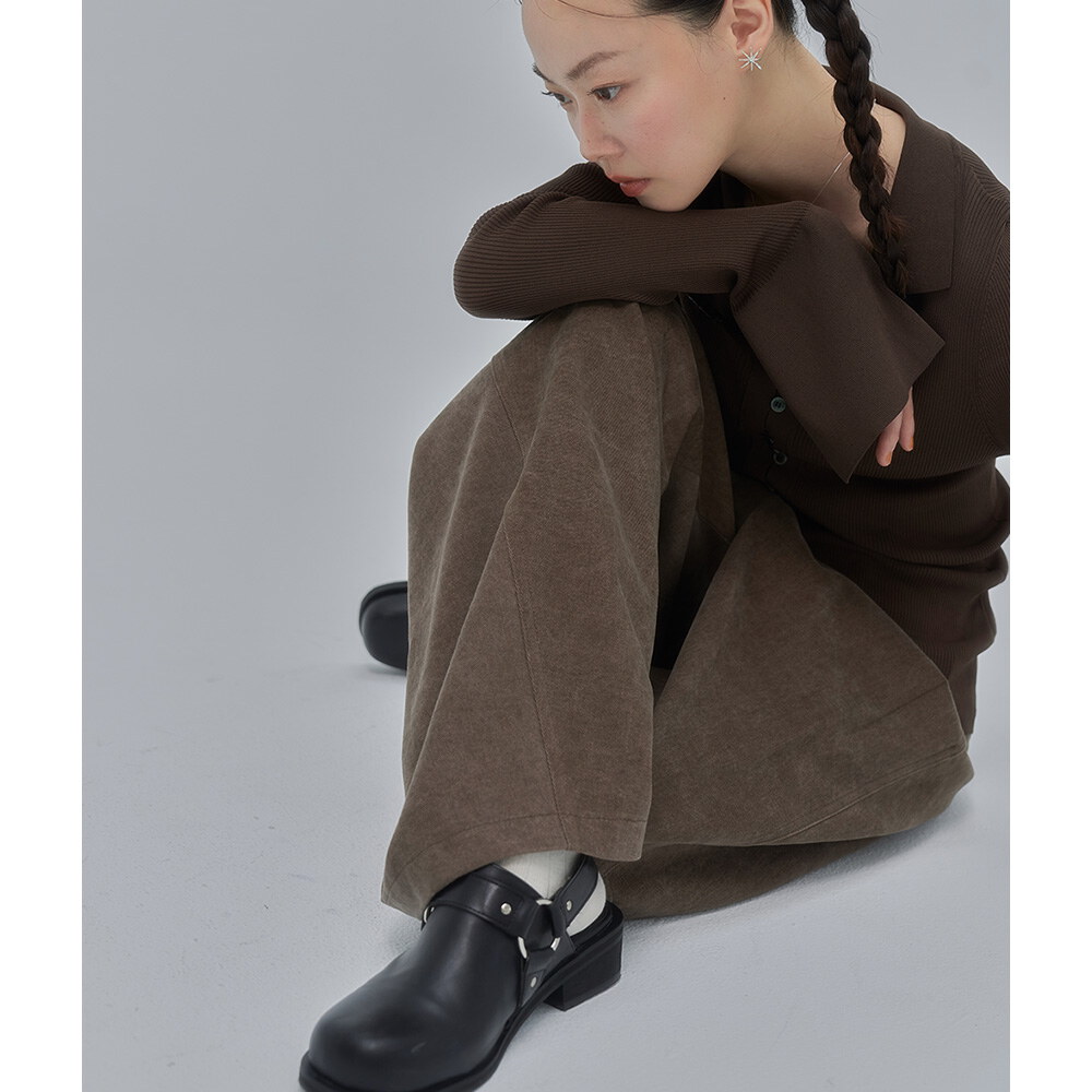 晨葉排釦針織衫