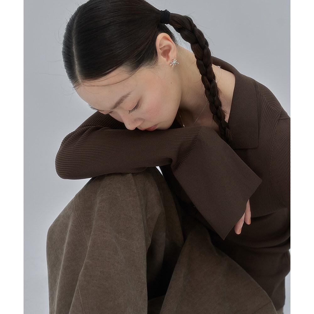 晨葉排釦針織衫