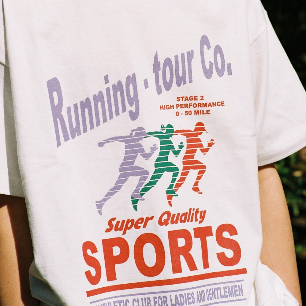 跑者印花短TEE 90S CLUB T RUN