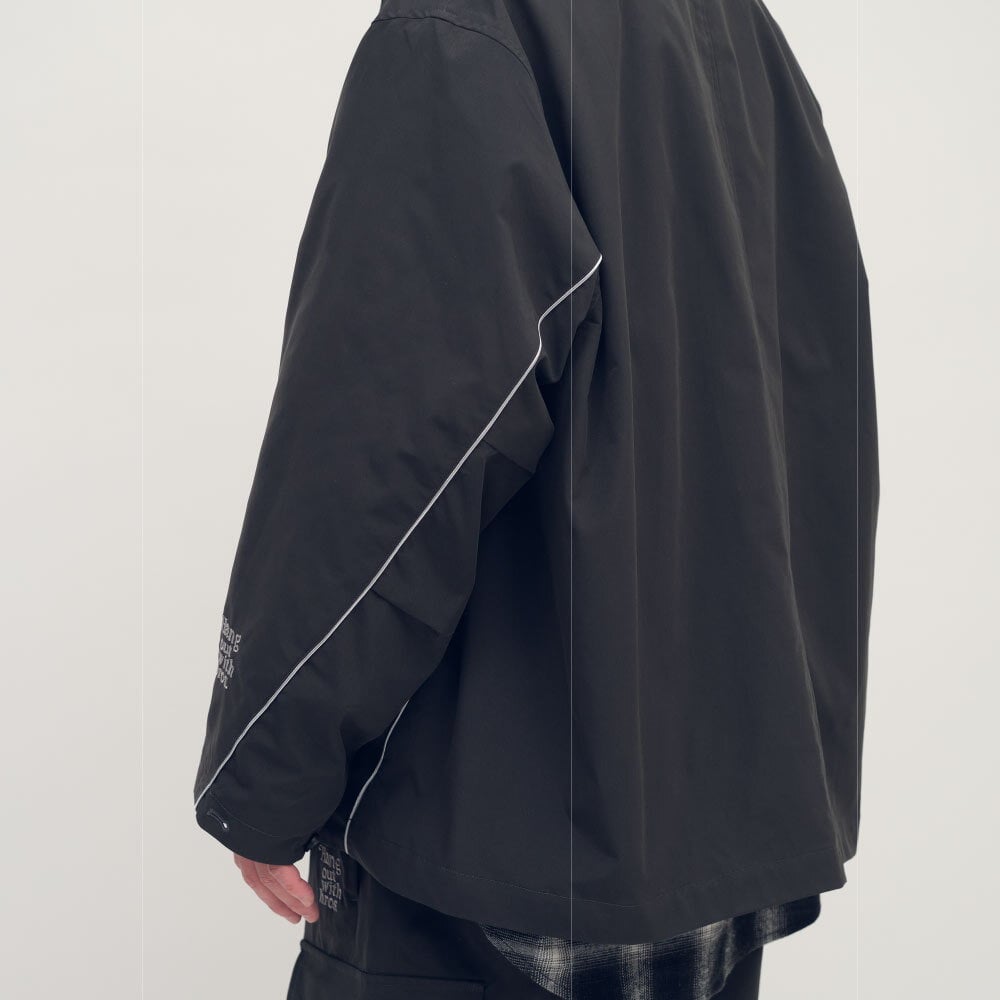 中信聯名防潑水機能西裝外套