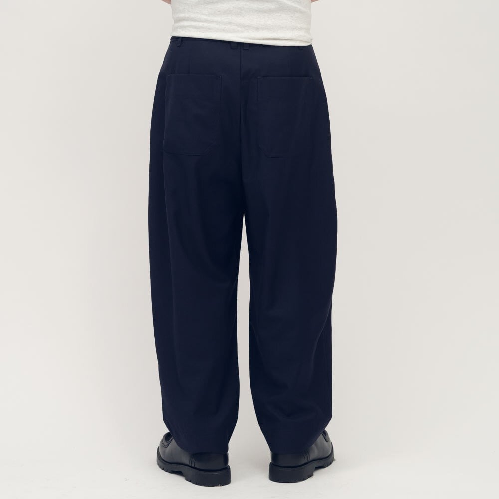 中信聯名鬆身繭型西褲