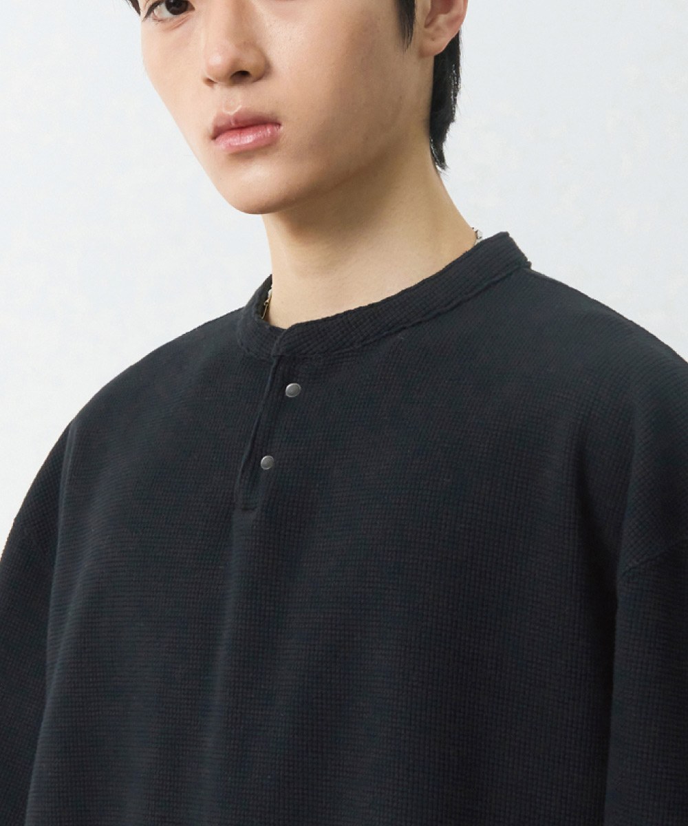 華夫格亨利領上衣 WAFFLE HENLEY NECK HALF T-SHIRT