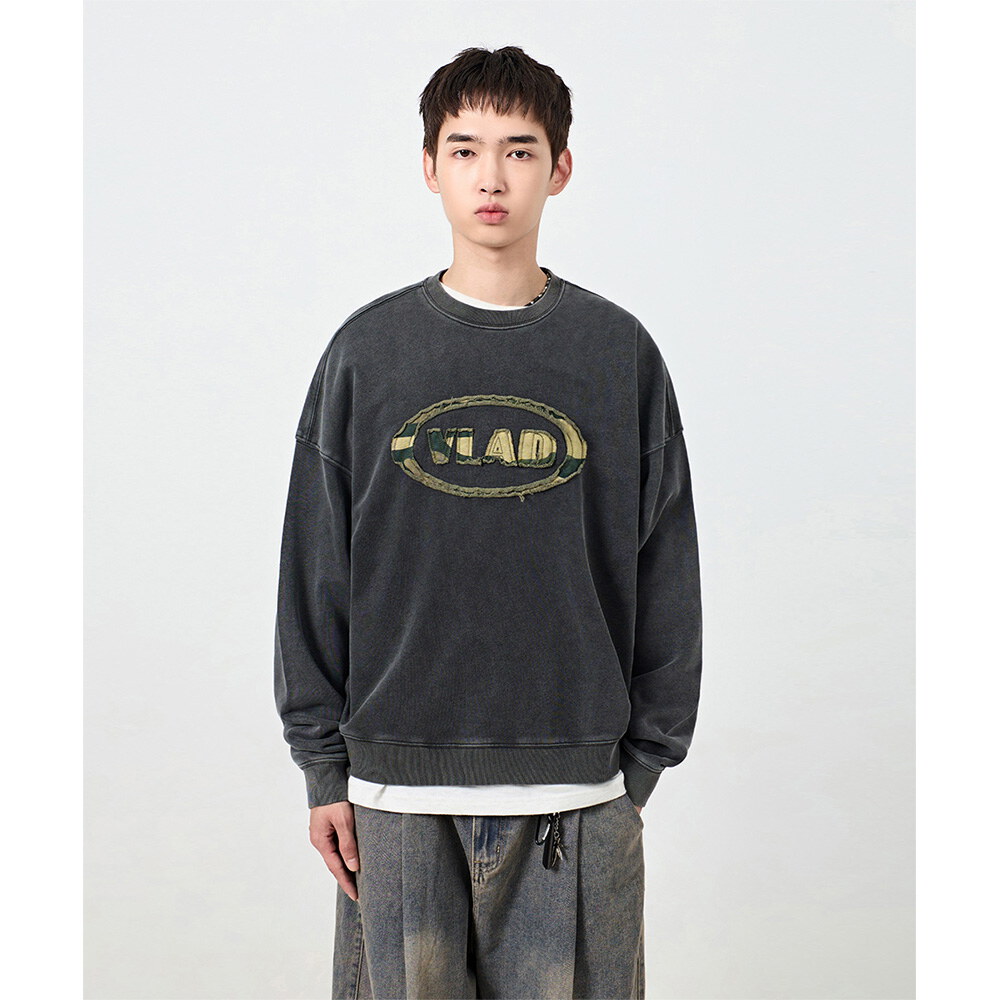 大學TEE  VLAD CUT-OFF APPLIQUE SWEAT SHIRT