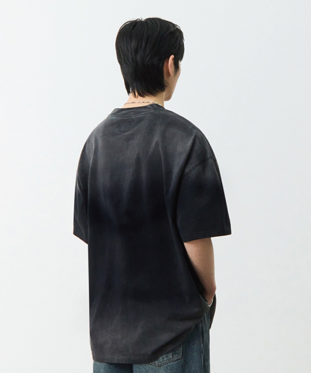 水洗LOGO上衣 WASHED SMALL LOGO HALF T-SHIRT